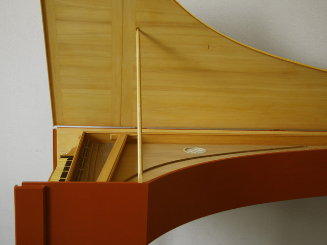 Italy Renaissance Harpsichord 04-02